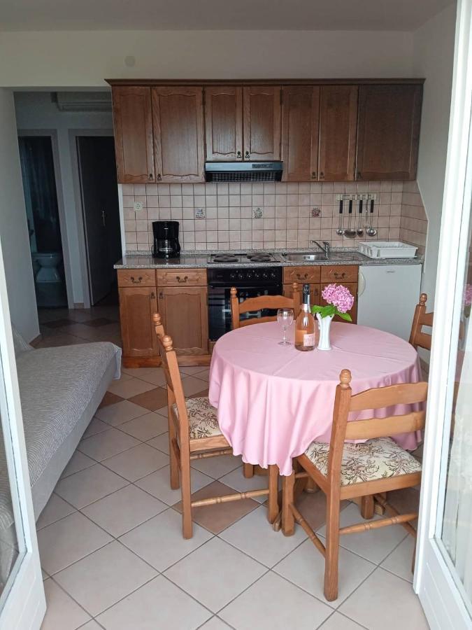 Apartmani Vesna Lun  Exterior photo