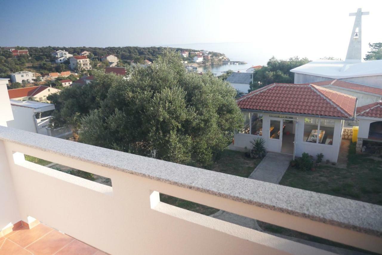 Apartmani Vesna Lun  Exterior photo